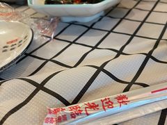 -顶峰夜宴·龙虾烧烤大排档(九江学院店)