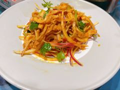 -巴特餐饮6加1音乐餐吧·新疆菜