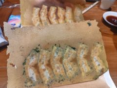 -海荣锅贴馆(白桦林居店)