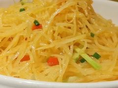 酸辣土豆丝-湘语·湖南家常菜(新洲店)