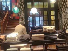 -SUITSUPPLY(安福路店)