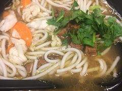 -鑫花溪牛肉米粉(凤凰街创始总店)