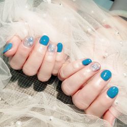 -Seven Nail七姑娘の美甲店
