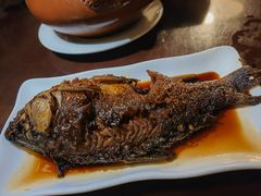 芹酥鲫鱼-怡得观滇餐厅·地道昆明菜·1996(海埂大坝店)