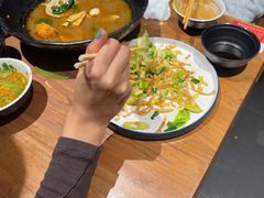 -万记麻辣烫国展总店