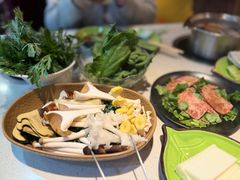-一叶一世界·素食餐厅(锦华万达店)