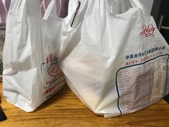 -红宝石·鲜奶小方·海派西点房(金杨店)