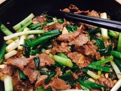-口衣记鸡饭店