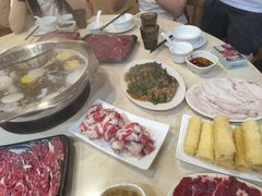 -粤潮牛肉火锅店(江南大道店)