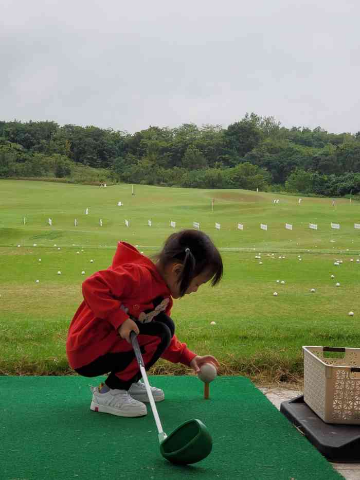 梁子湖高尔夫俱乐部-"梁子湖高尔夫俱乐部,坐落于梁子湖,得天独.