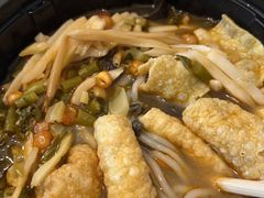 -丽丽三鲜螺蛳粉(田林路店)