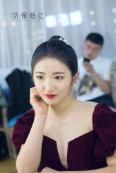 -欣薇婚纱(新源乐汇城店)
