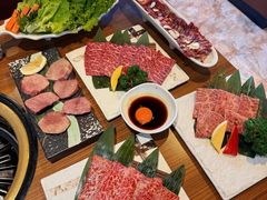 -炼火烤肉店