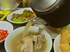 -松發肉骨茶(克拉码头店)