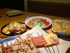 -叁个大叔的面隔壁烧烤(崇和路店)