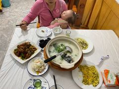 -天乐农家鱼头王(天目湖店)