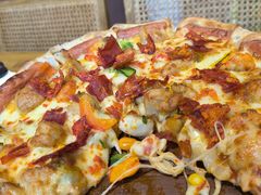-Dragon Pizza•圆脸龙披萨·牛排餐厅