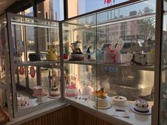 -焙丽拾光(麦凯乐直营店)