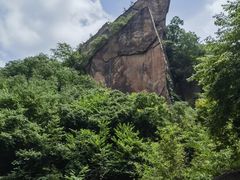 -龙潭大峡谷