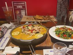 -神府路壹号·海鲜烧烤·砂锅粥·锅物(三坊七巷店)