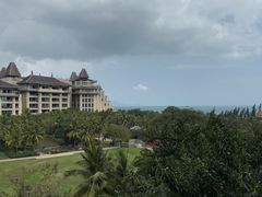 -海南清水湾莱佛士酒店