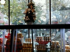 -万利隆·活力烘焙(人民路店)