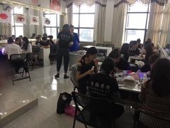 上课实景-首脑美容美发化妆美甲培训学校(龙岗校区)