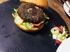 -HIGH FIVE哈福手工汉堡(桂林路店)