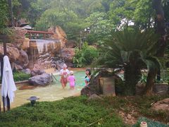 -美林湖温泉别墅度假村