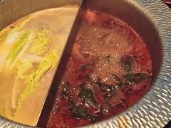 -牛YO寿喜烧·铁板烧和牛火锅自助(市府恒隆店)