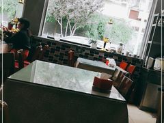 靠窗位-川渝美食·烤鱼(背阴胡同店)