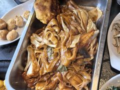 -崔记生活·铁锅炖鱼粘卷子(总店)