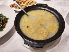 -品悦酒店(三林古镇店)