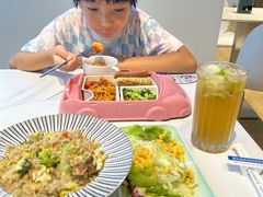 -鲨鱼菲特(金沙湖店)