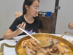 -峡谷农家乐饭店