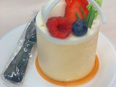 -花花卷卷·鲜食蛋糕(静安久光百货店)