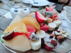 -Mark&Mars Restaurant