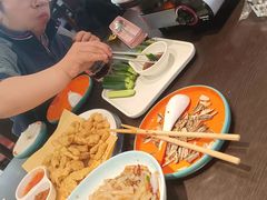 -川流不息·地道川菜·小龙虾(松东路店)