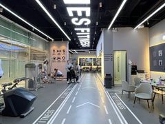 -VLines耀能运动24小时·月付制健身(京广桥店)