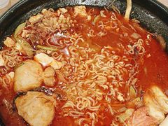 -WOW LUCKY创意韩料(龙阳广场店)
