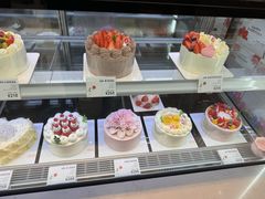 -花花卷卷·鲜食蛋糕(静安久光百货店)