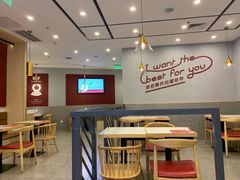 用餐区-客临百思德·东北特色馆(龙湖时代天街店)