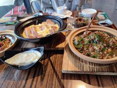 -蚝堡海鲜·威海菜·海肠捞饭·烧烤·亚洲吃蚝公司(幸福门店)