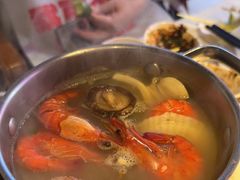 -领鲜活海鲜榴莲自助火锅(东门店)