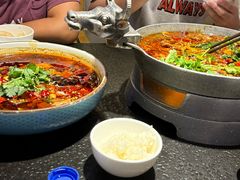 -万重锦·人文川菜馆(骡马市店)