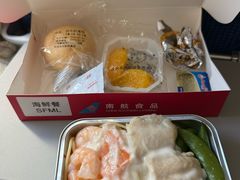 -广州白云国际机场