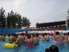 -欢乐水魔方水世界