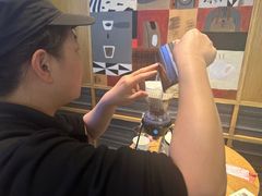 -星巴克(六合路店)