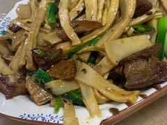 -幽优农庄·森波拉特色本地农家菜