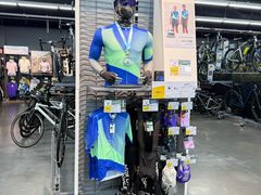 -迪卡侬(越秀公园店)